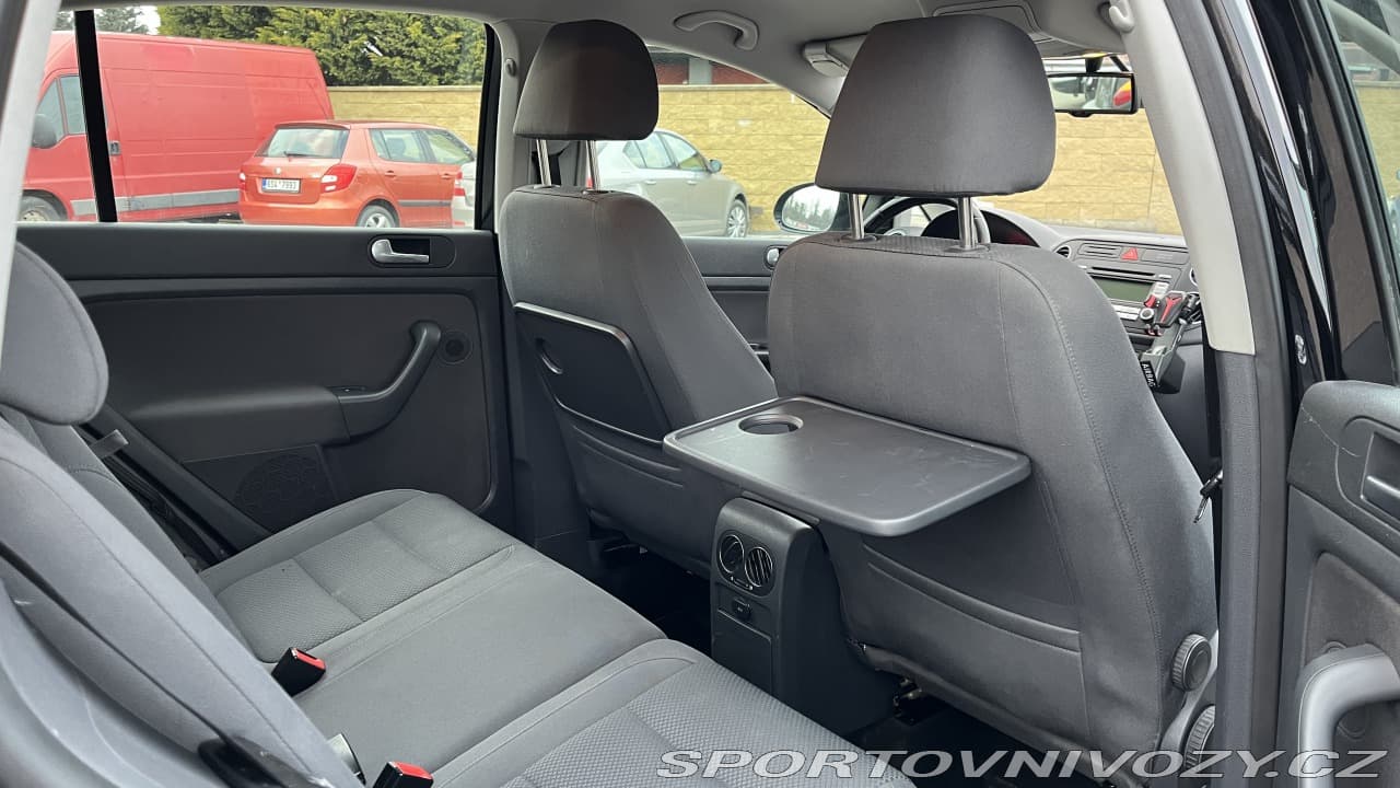 2006 Volkswagen Golf - 17