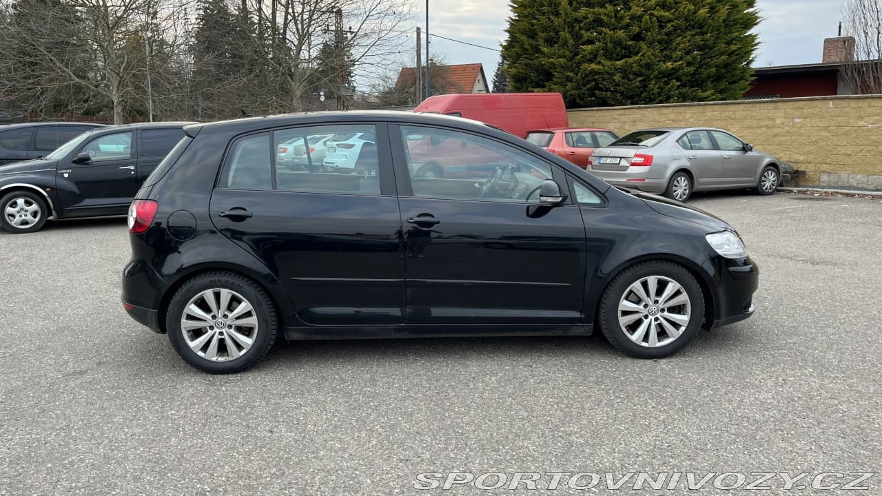 2006 Volkswagen Golf - 2