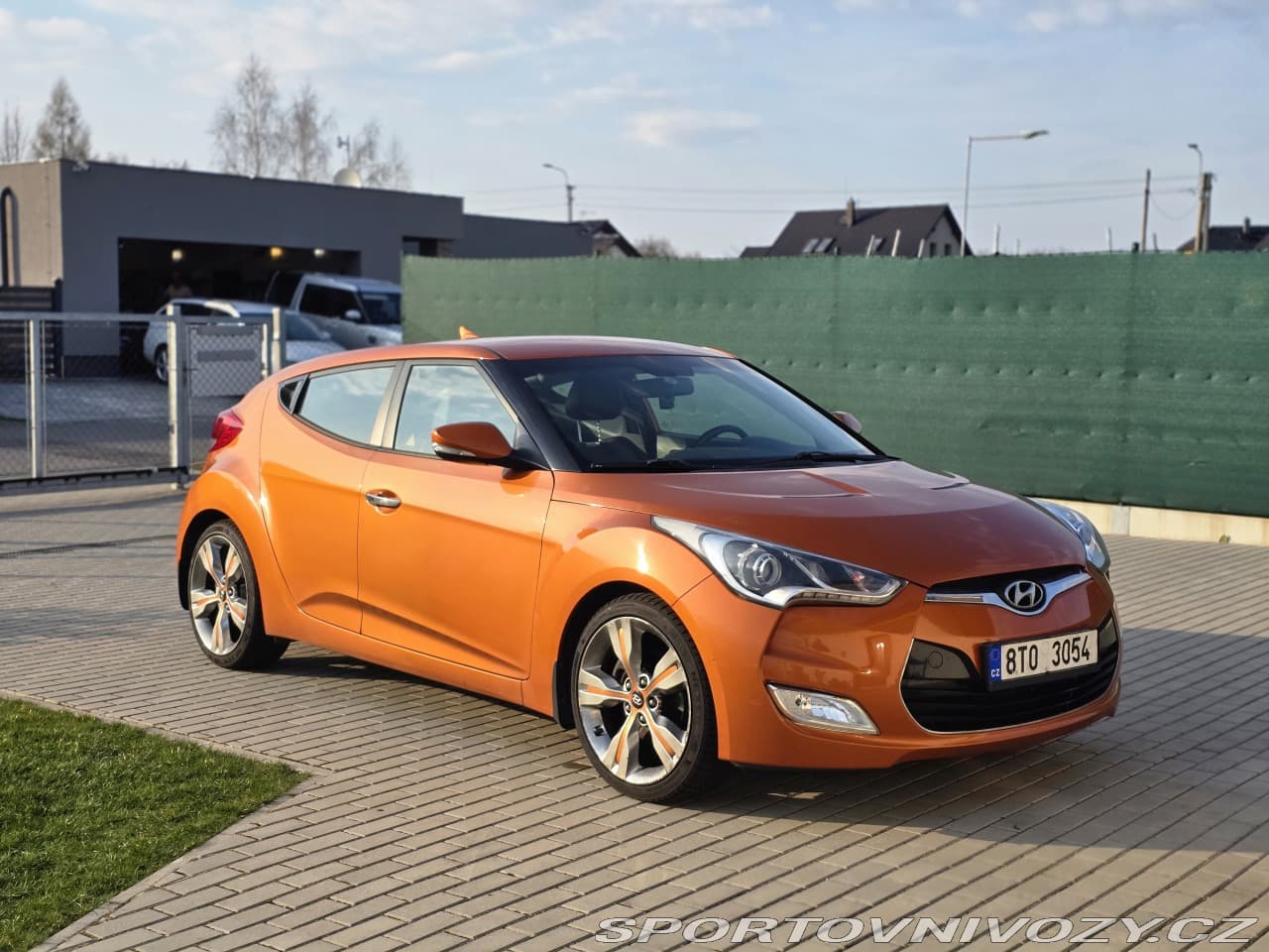 Hyundai Veloster