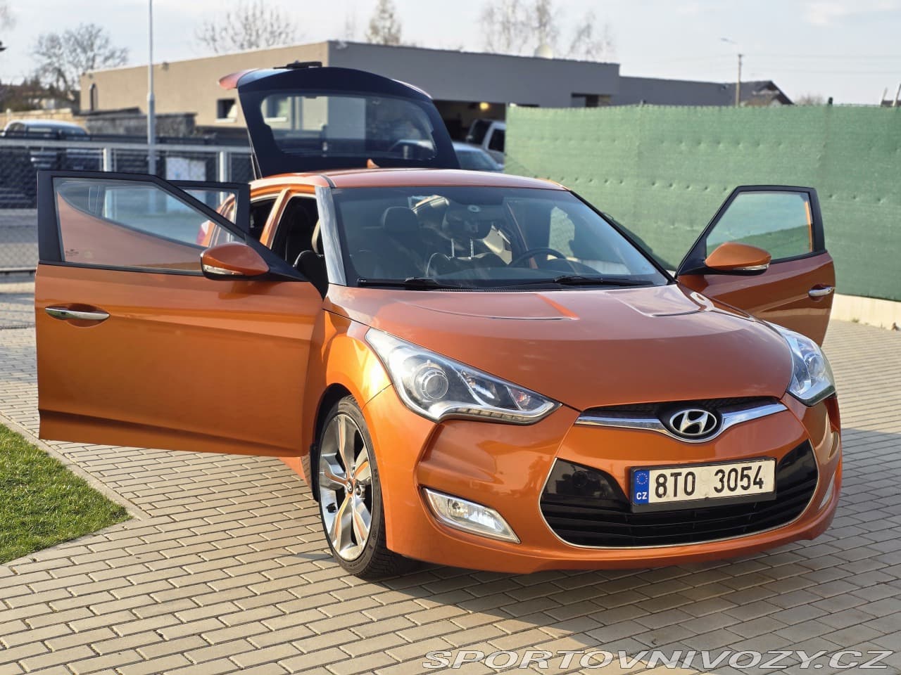 2011 Hyundai Veloster - 7