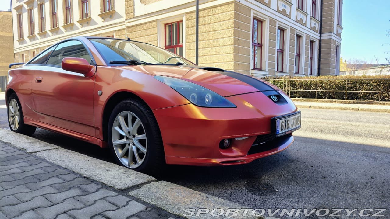 2000 Toyota Celica - 33