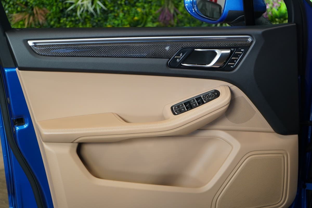 2019 Porsche Macan - 11