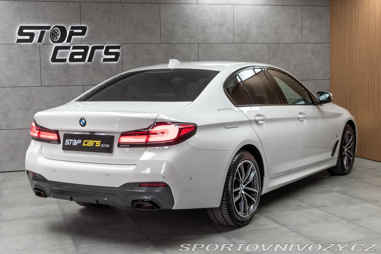 2021 BMW 5-Series - 6