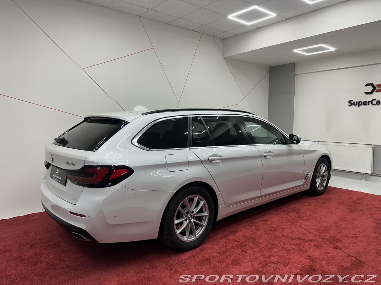 2021 BMW 5-Series - 4