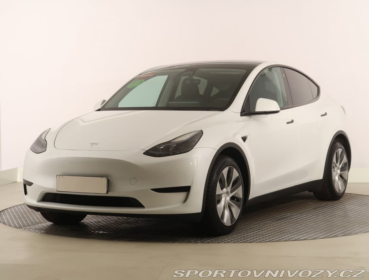 2022 Tesla Model Y - 2