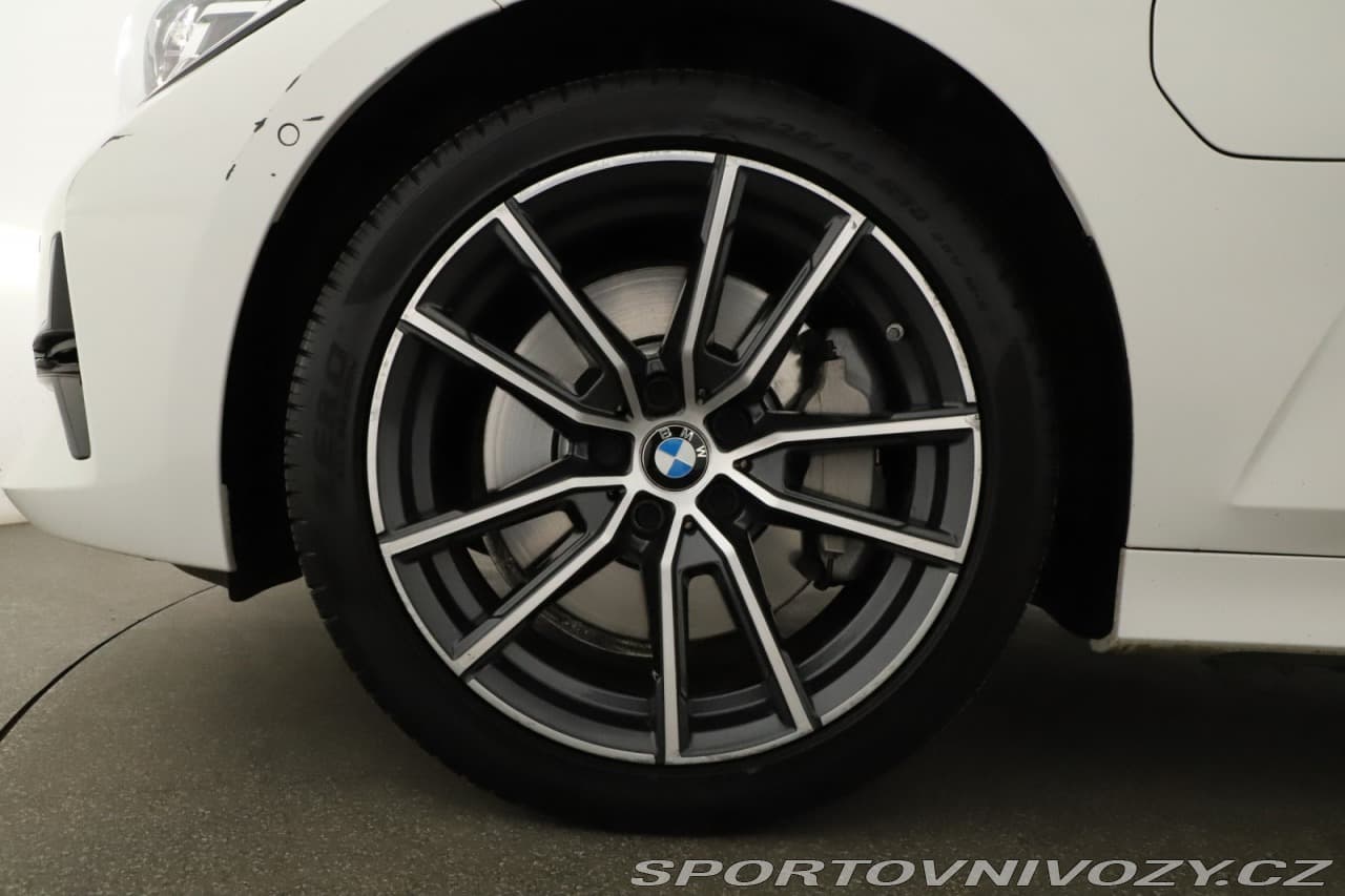 2019 BMW 3-SERIES - 12
