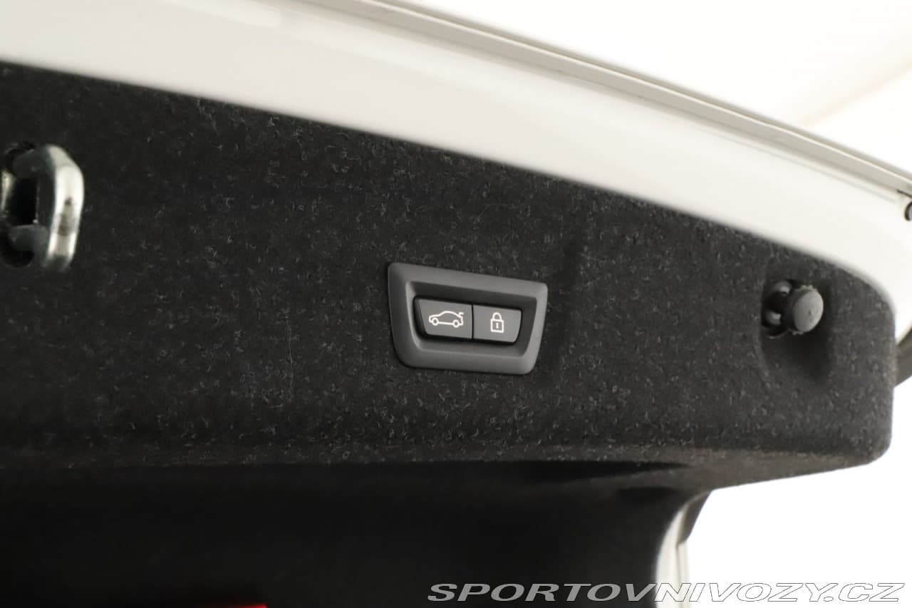 2019 BMW 3-SERIES - 18