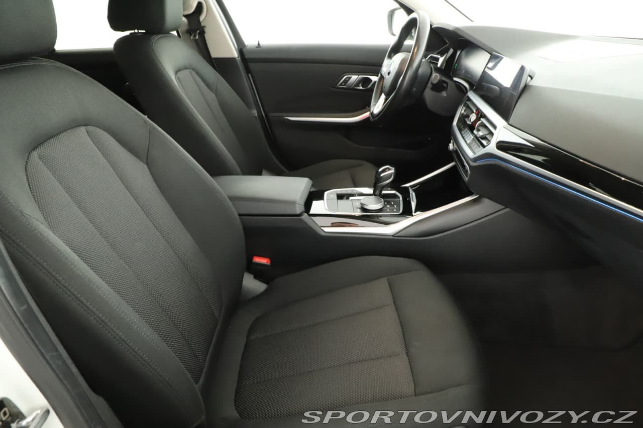 2019 BMW 3-SERIES - 7