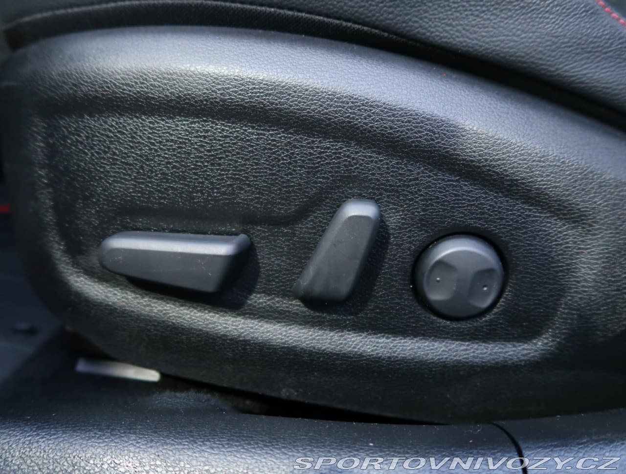 2019 Kia Proceed - 20