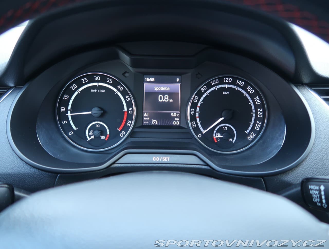 2015 Škoda Octavia - 11