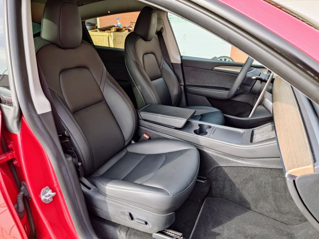 2022 Tesla Model Y - 12