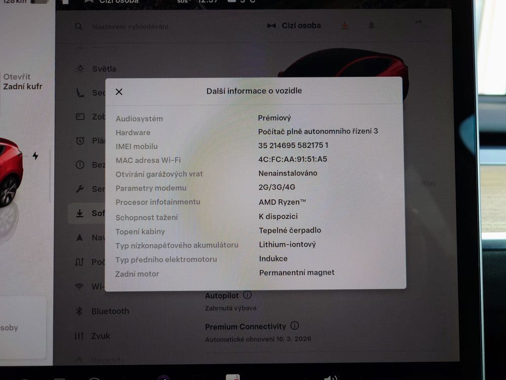 2022 Tesla Model Y - 17