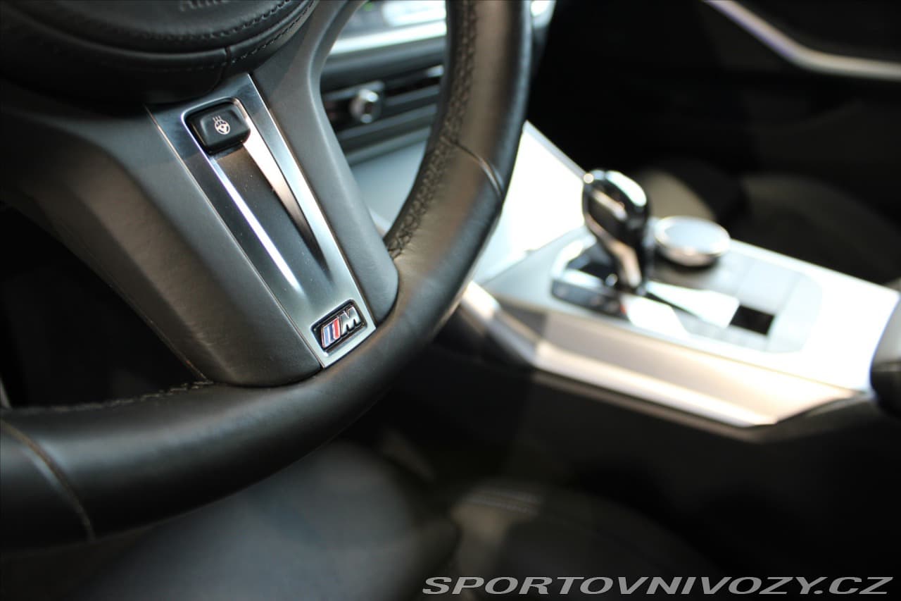 2020 BMW 3-Series - 12