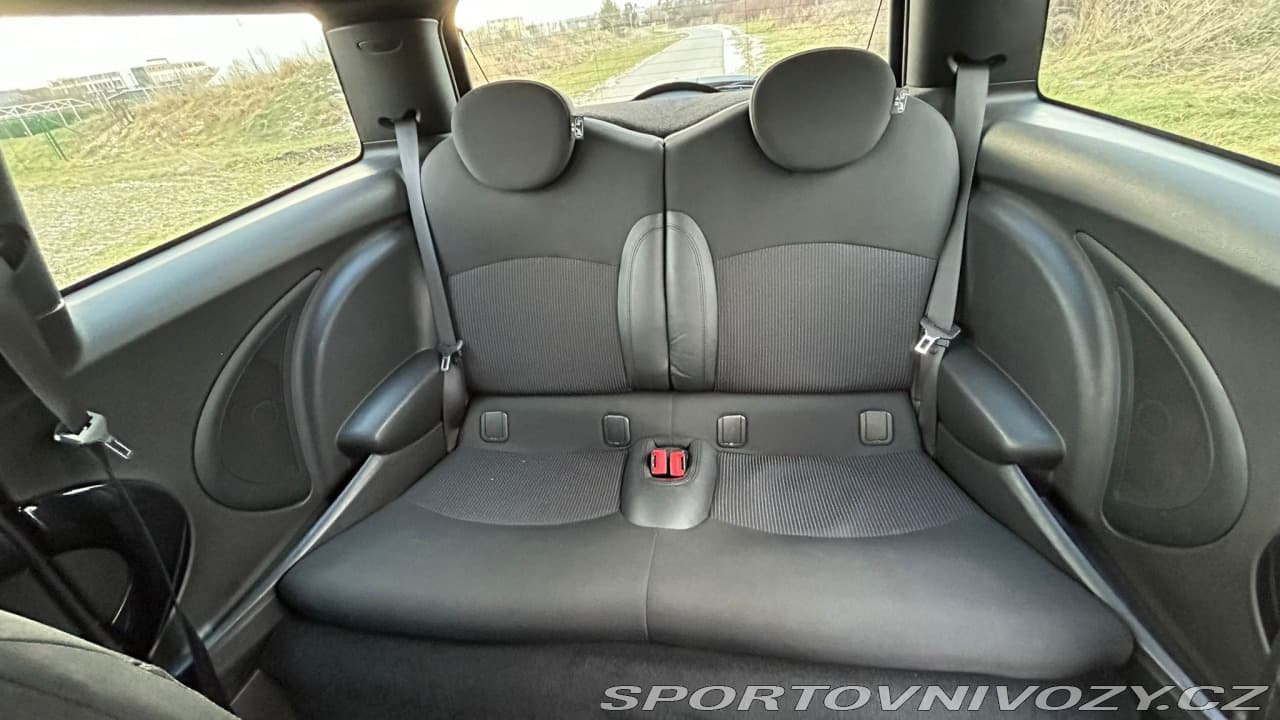 2011 Mini Cooper - 23