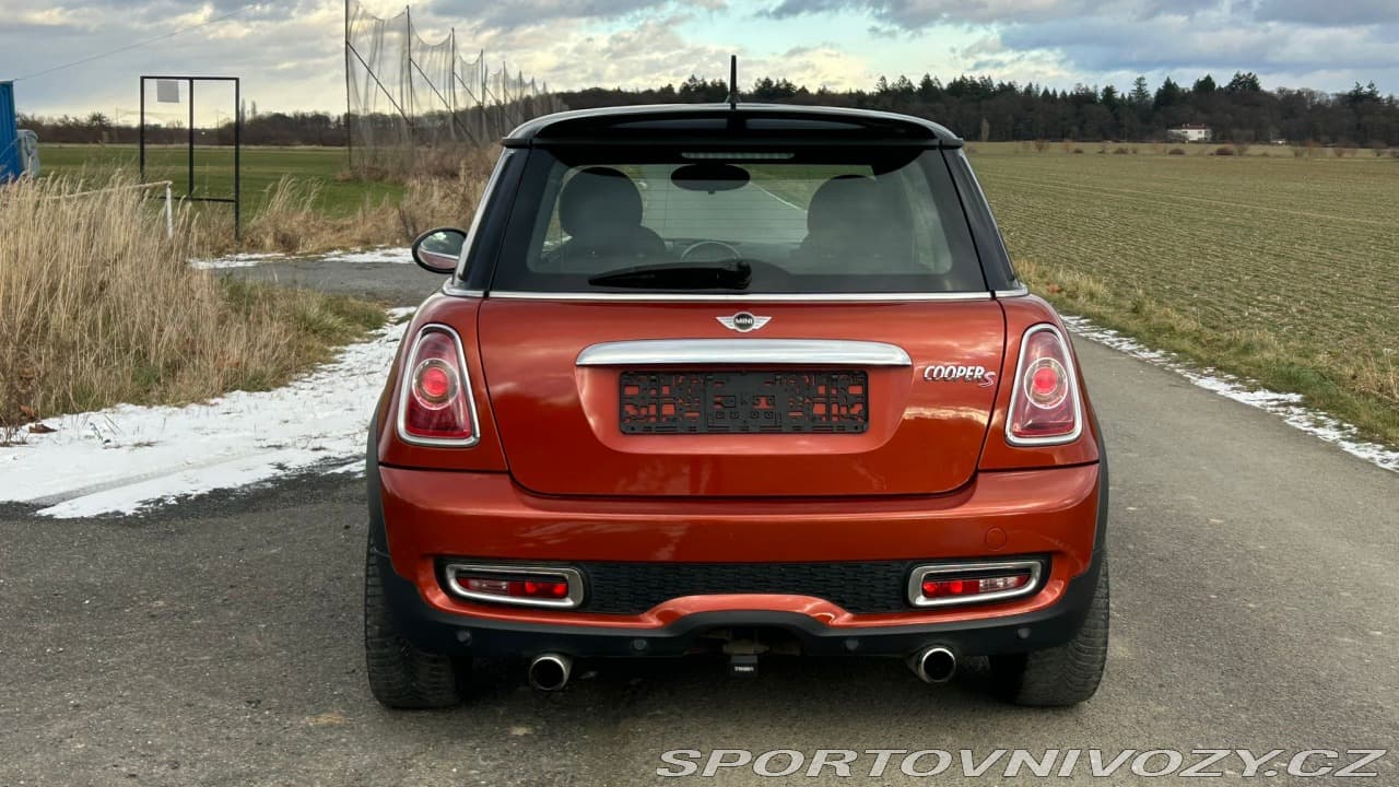 2011 Mini Cooper - 31