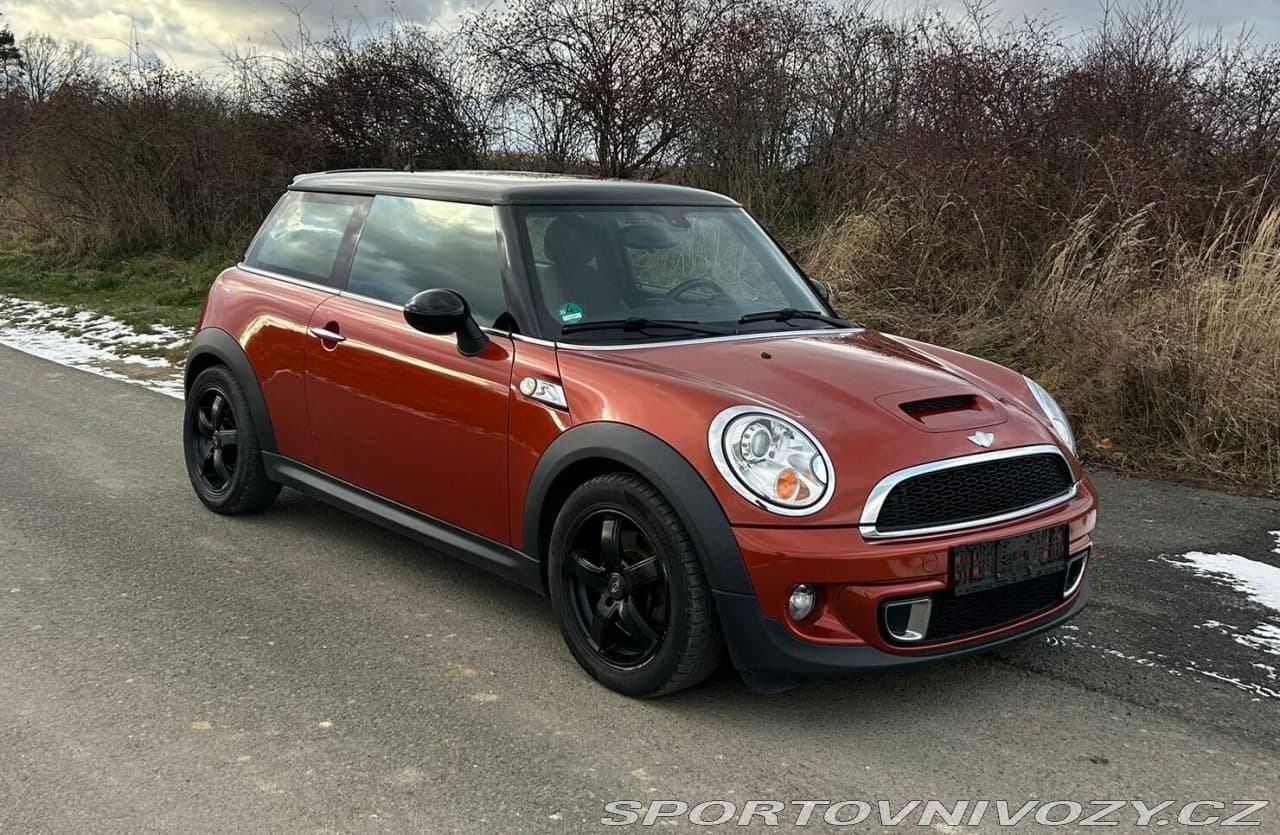 2011 Mini Cooper - 35