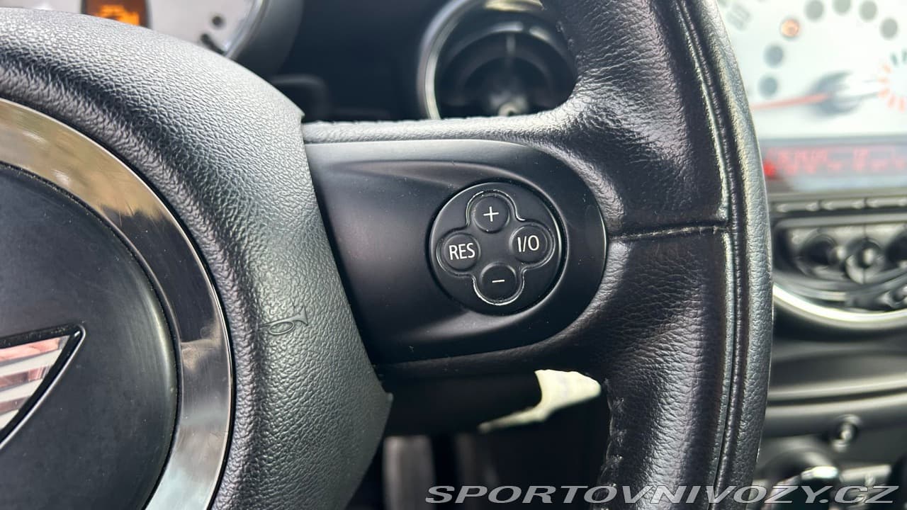 2011 Mini Cooper - 39