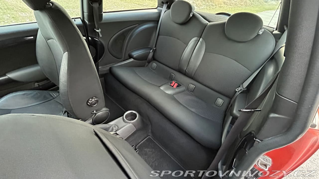 2011 Mini Cooper - 13