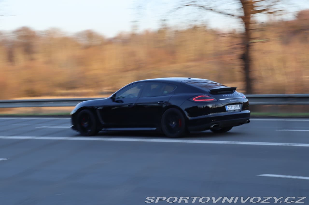 2012 Porsche Panamera - 19