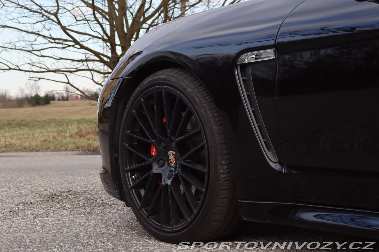 2012 Porsche Panamera - 2