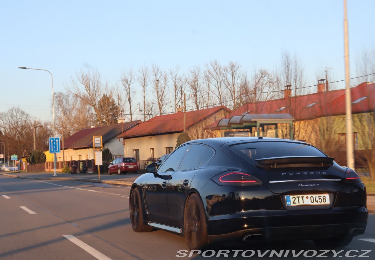 2012 Porsche Panamera - 20
