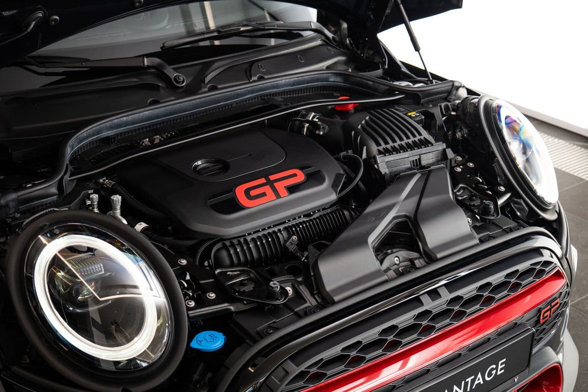 2020 Mini Cooper - 31