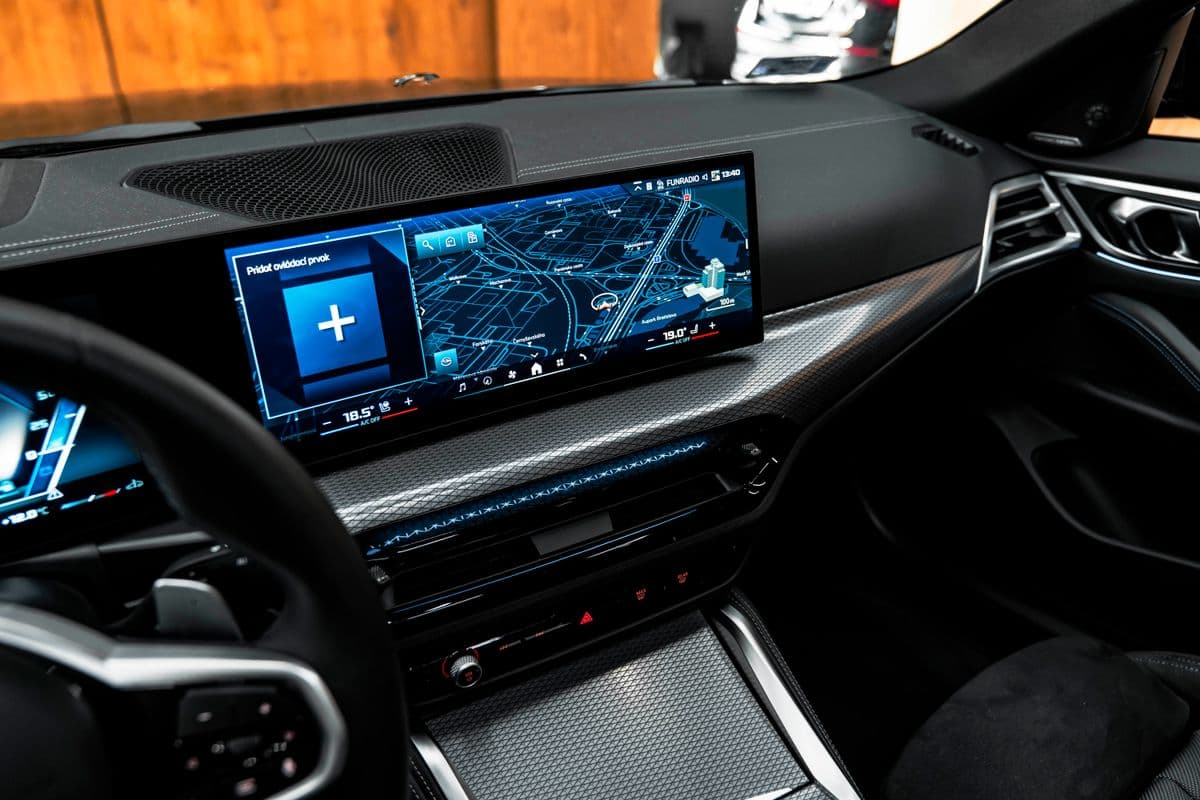 2025 BMW 4-Series - 11