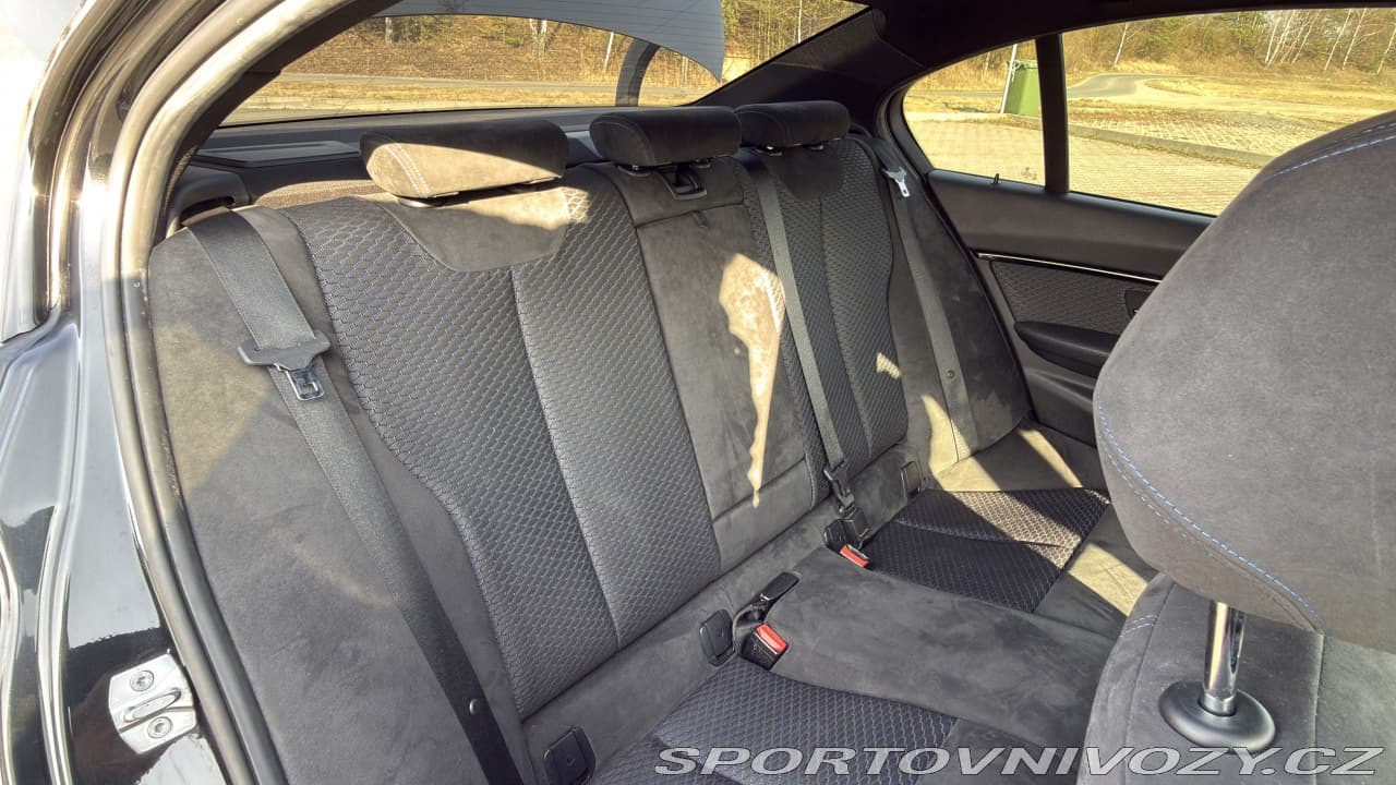 2015 BMW 3-Series - 13