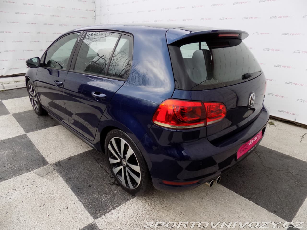 2012 Volkswagen Golf - 3