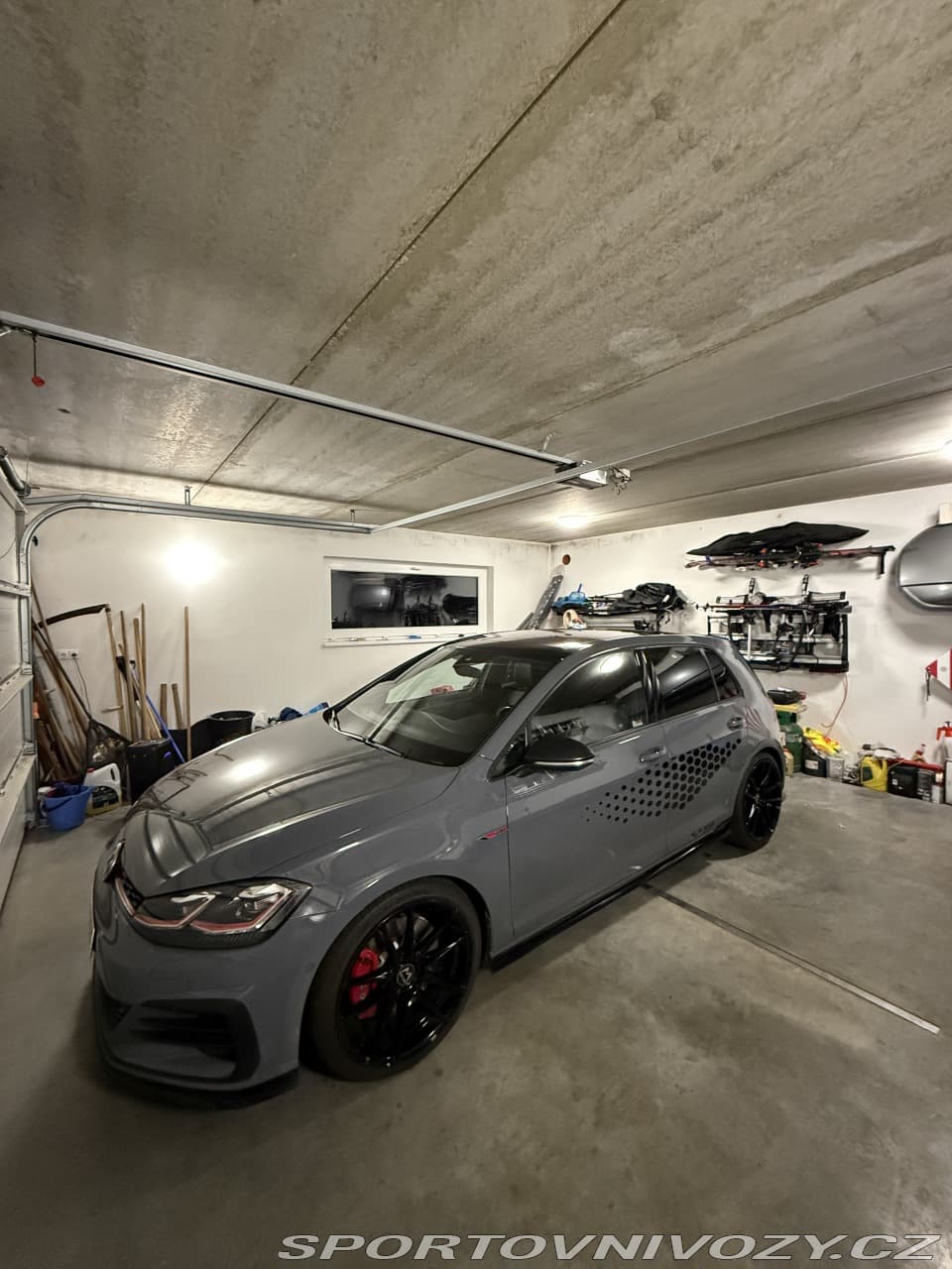 2019 Volkswagen Golf - 2