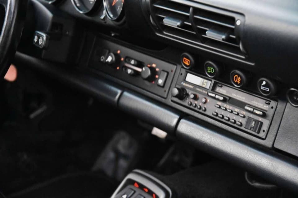 1990 Porsche 911 - 14