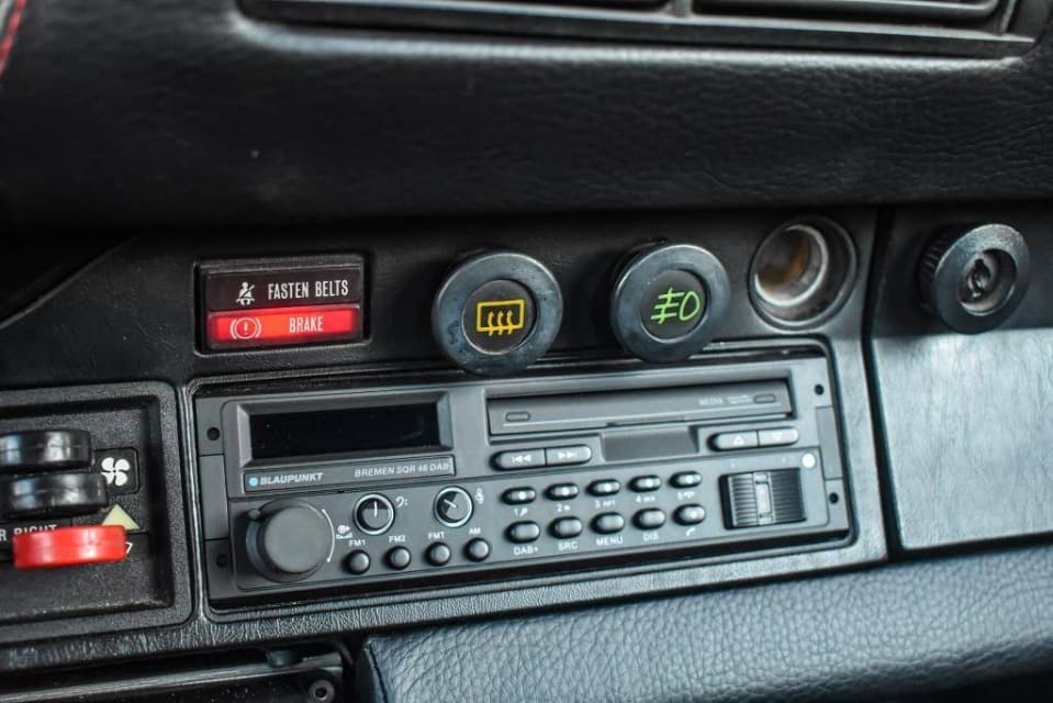 1982 Porsche 911 - 16