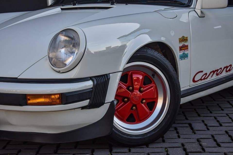 1982 Porsche 911 - 3