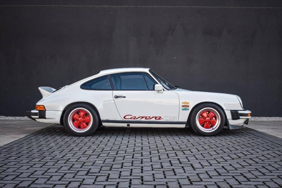 1982 Porsche 911 - 4