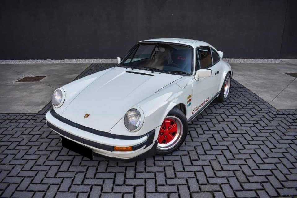 1982 Porsche 911 - 6
