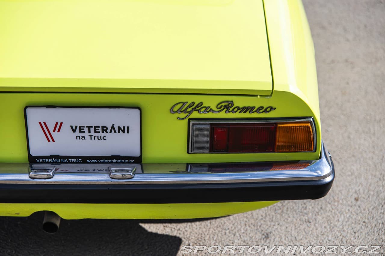 1974 Alfa Romeo Spider - 17