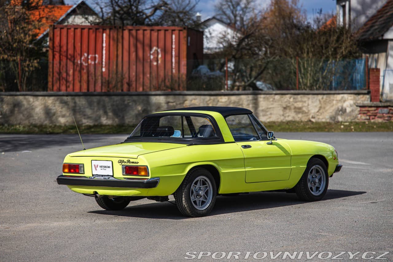 1974 Alfa Romeo Spider - 5