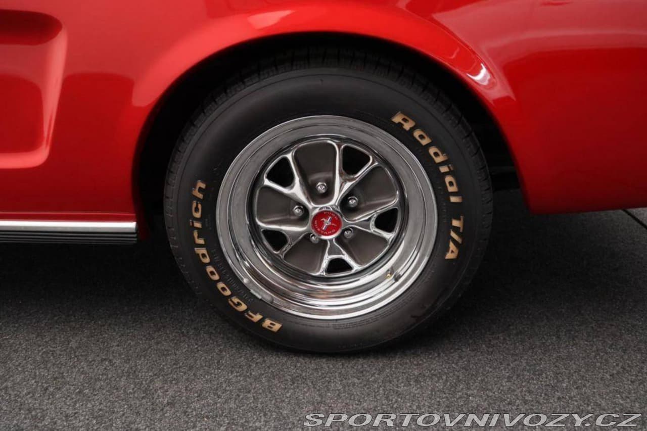 1965 Ford Mustang - 17
