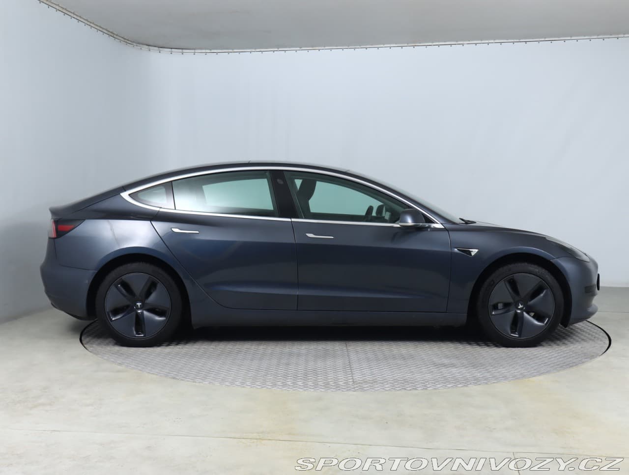 2020 Tesla Model 3 - 6