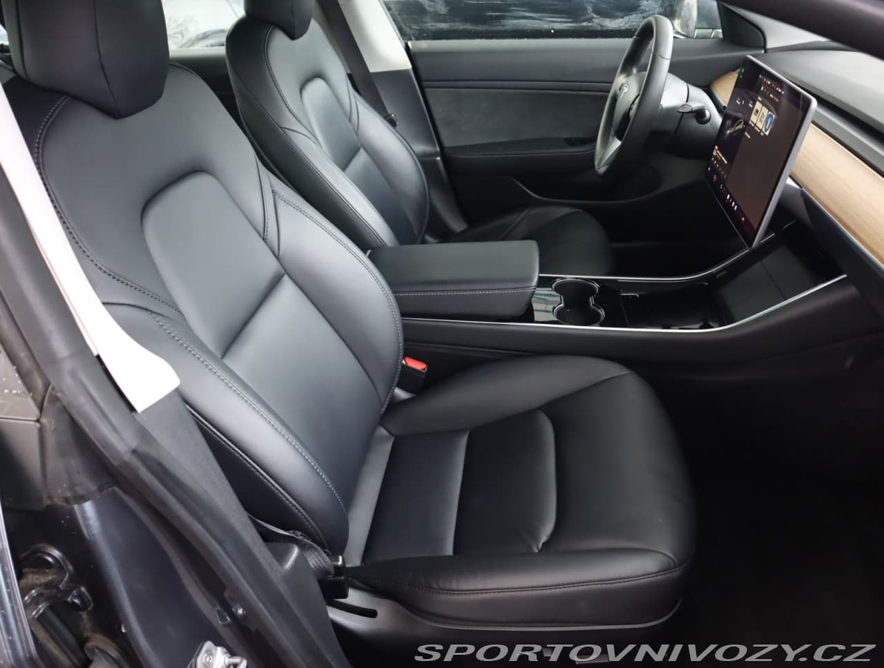 2020 Tesla Model 3 - 7