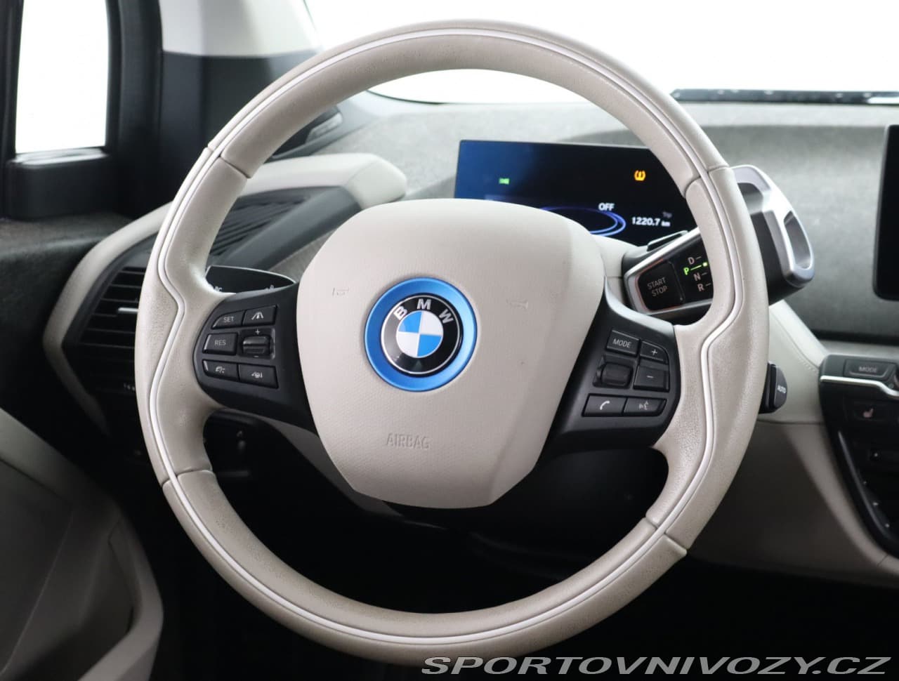 2020 BMW I3 - 18