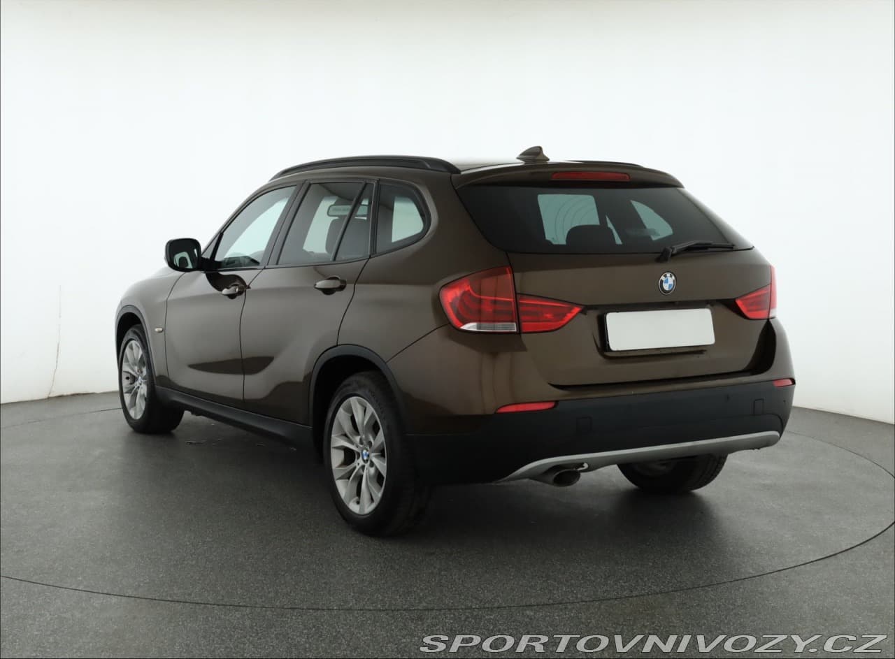 2011 BMW X1 - 4