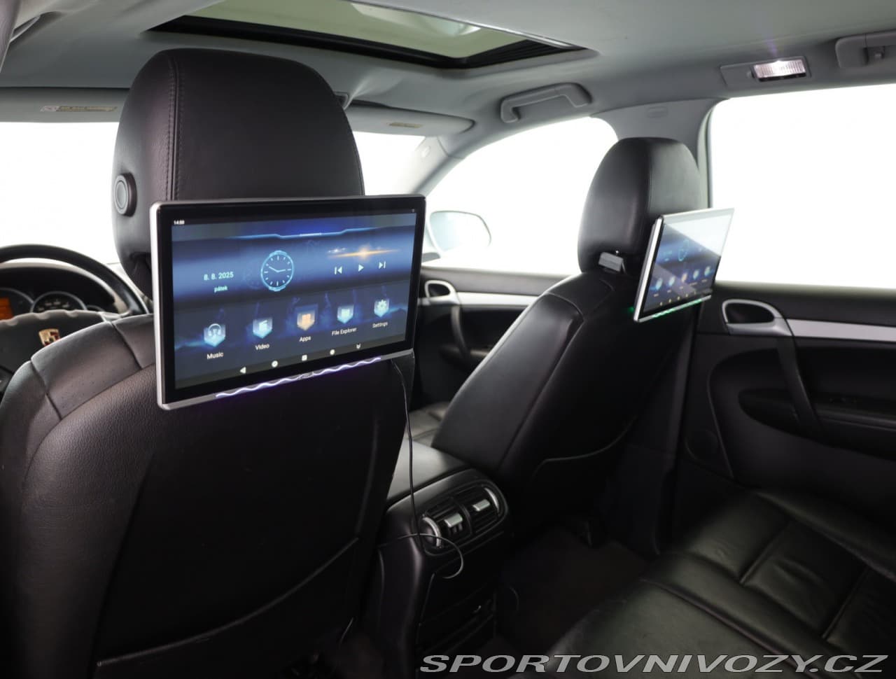 2005 Porsche Cayenne - 17