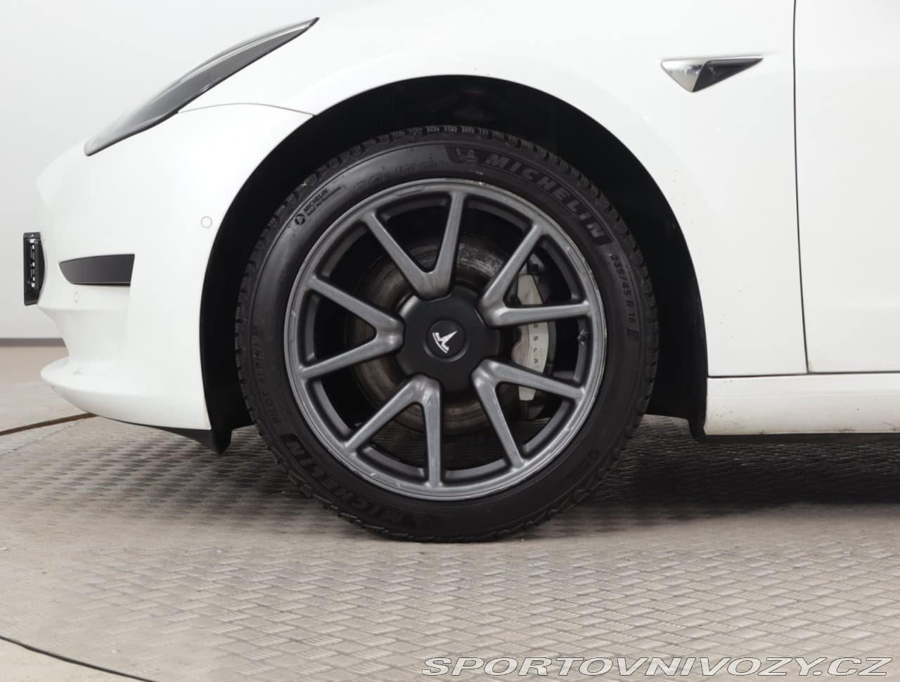 2020 Tesla Model 3 - 15