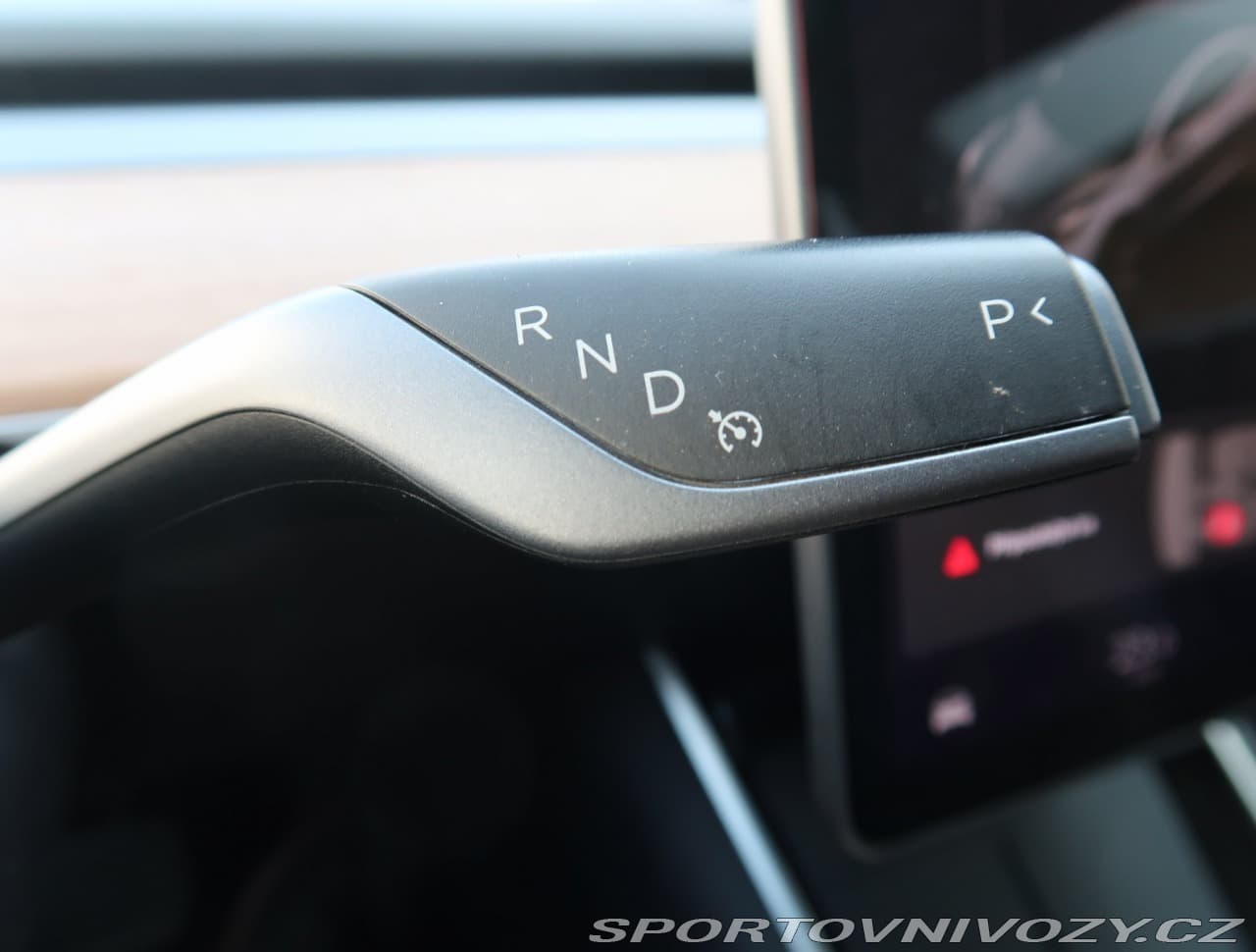 2020 Tesla Model 3 - 12