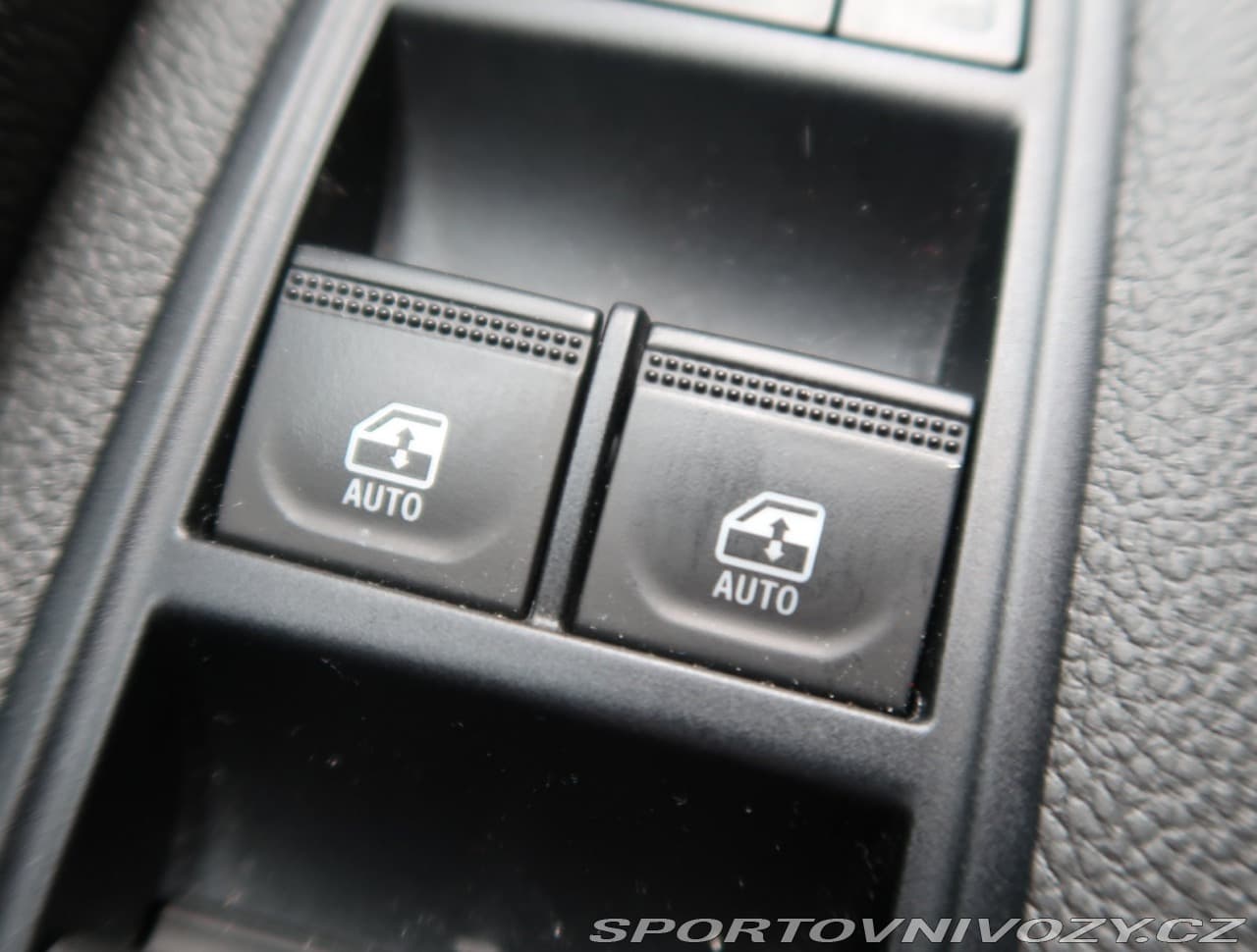 2024 Mitsubishi Colt - 13