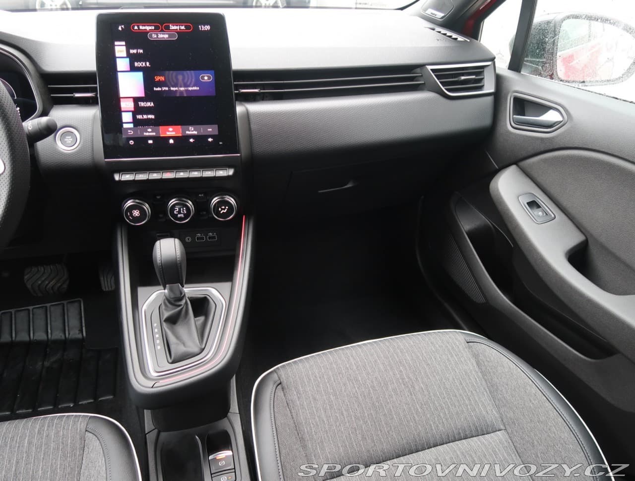 2024 Mitsubishi Colt - 8