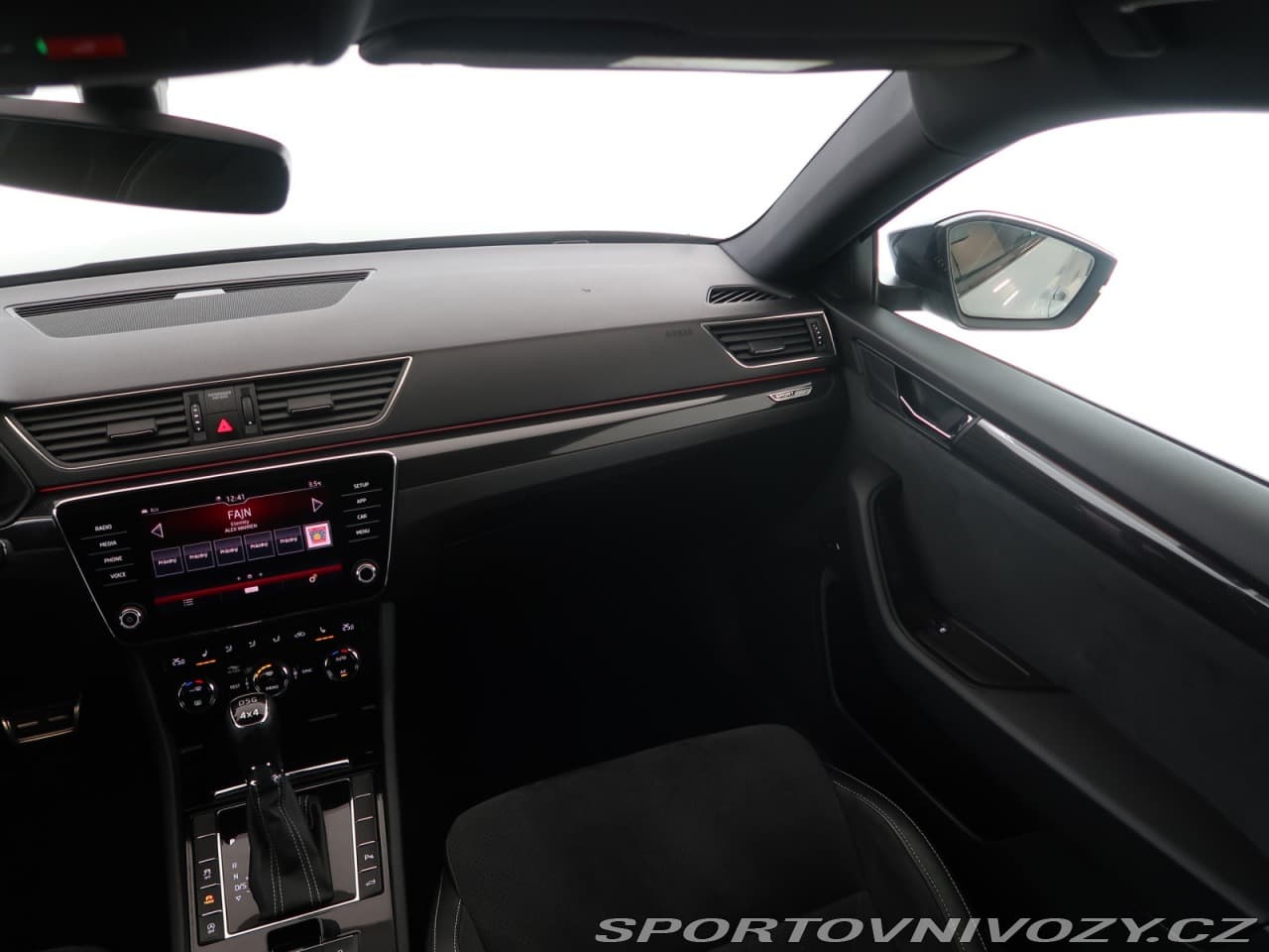 2018 Škoda Superb - 8