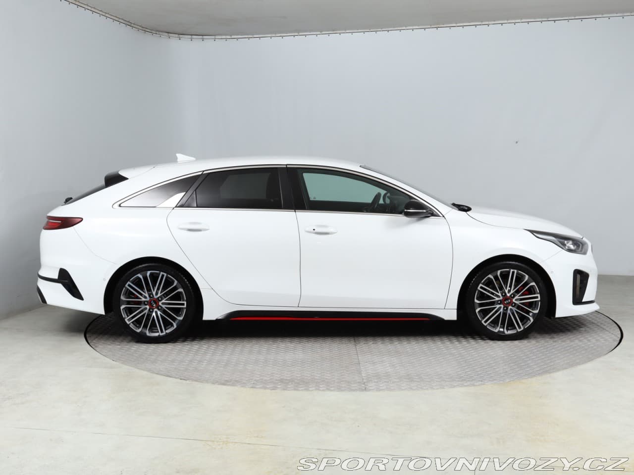 2019 Kia Proceed - 6