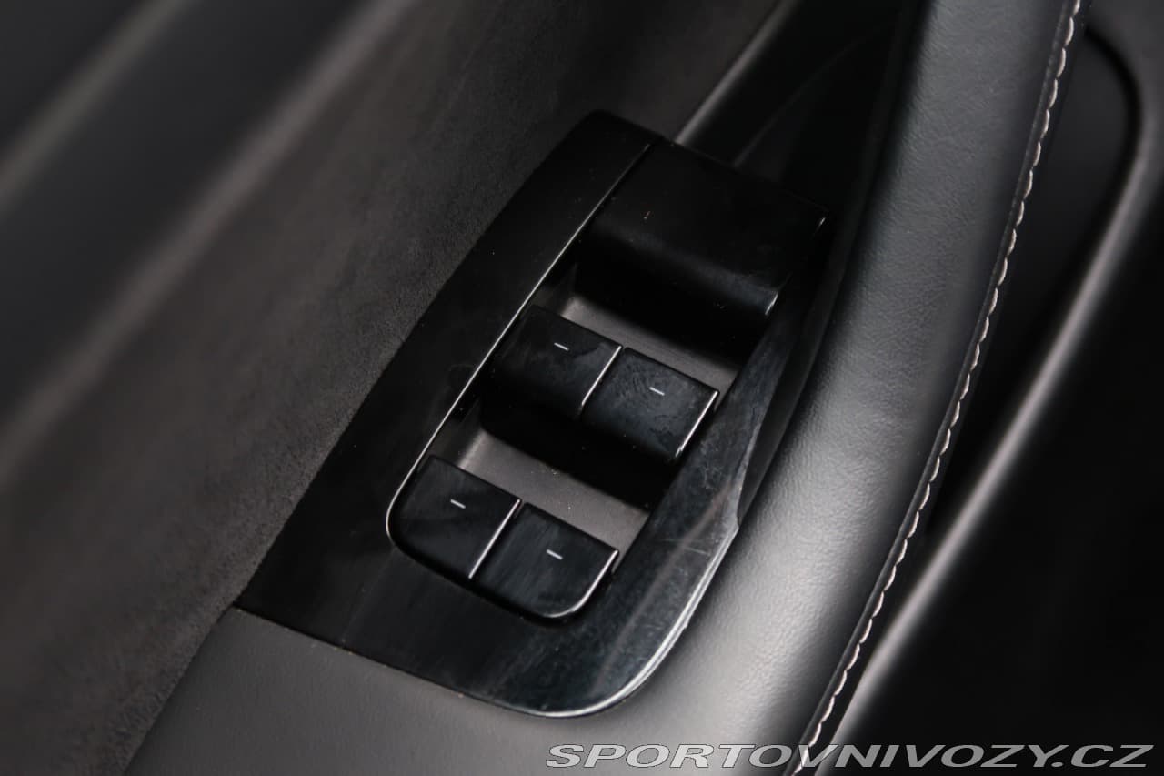 2020 Tesla Model 3 - 18